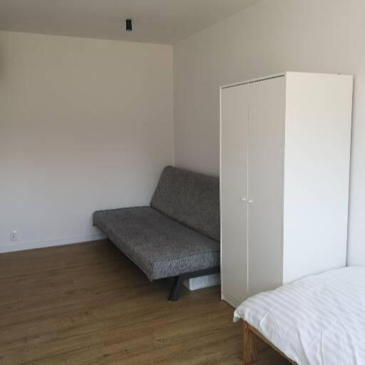 Komfortowe Pokoje W Gdansku W Poblizu Jeziora I Lasu Exterior foto