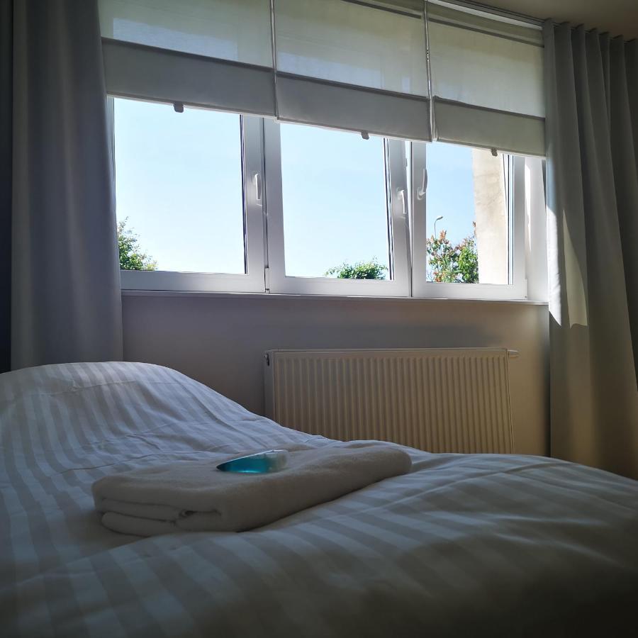 Komfortowe Pokoje W Gdansku W Poblizu Jeziora I Lasu Exterior foto